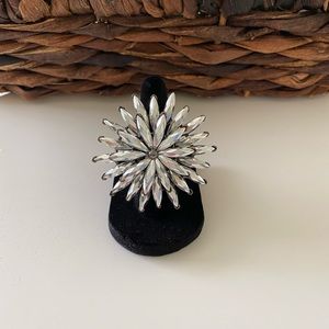 BEAUTIFUL 🌹Glamorous flower ring